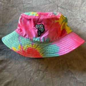 Iheartraves bucket